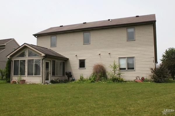 8410 Wyckford Pl, Fort Wayne, IN 46825 photo 2