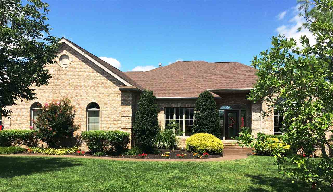 1900 Lakes Edge Dr, Newburgh, IN 47630 photo 2