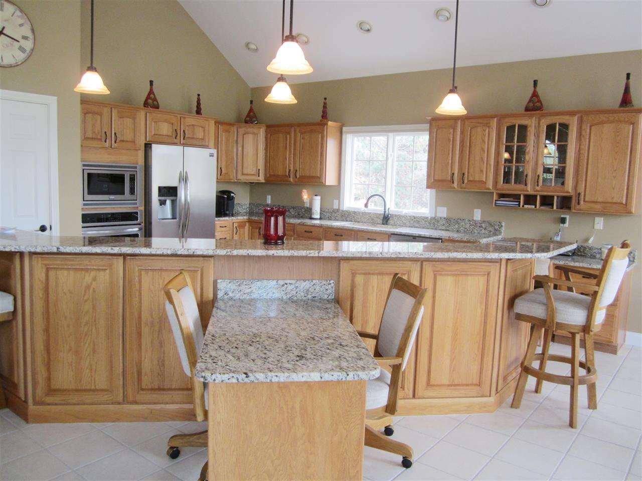 1900 Lakes Edge Dr, Newburgh, IN 47630 photo 9