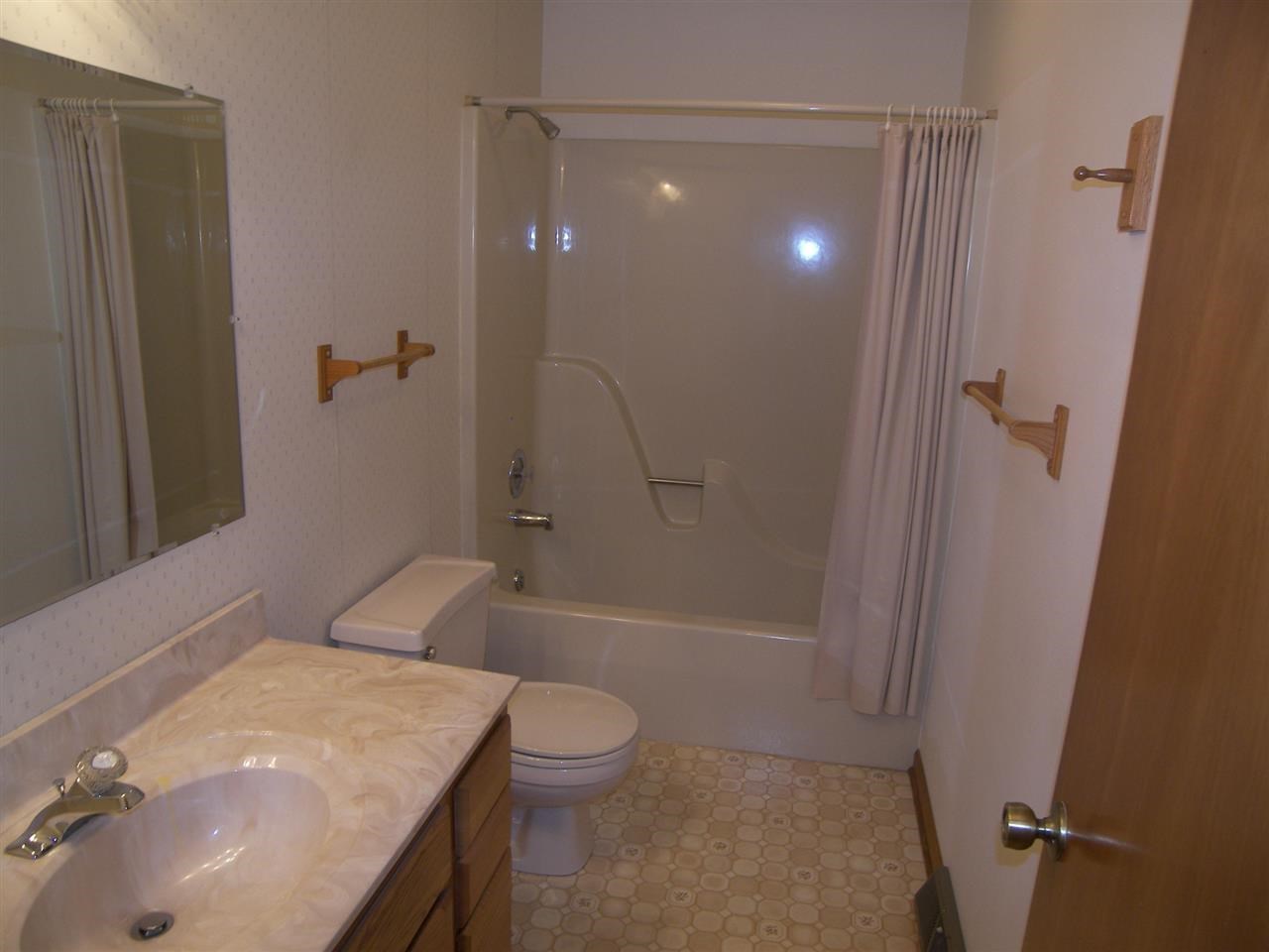 1882 W Carter St, Kokomo, IN 46901 photo 7
