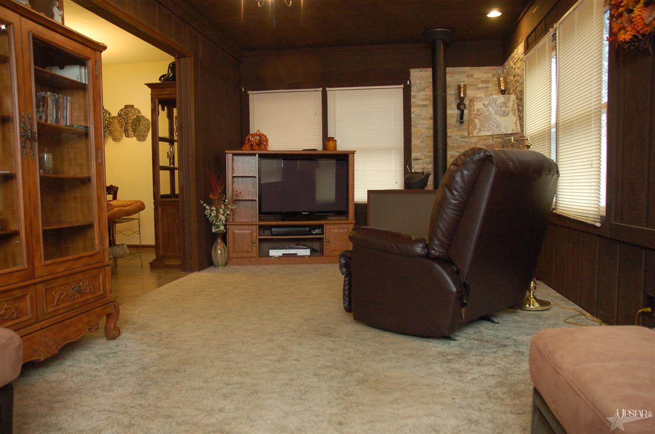 4208 Luzena Ln, Fort Wayne, IN 46818 photo 9
