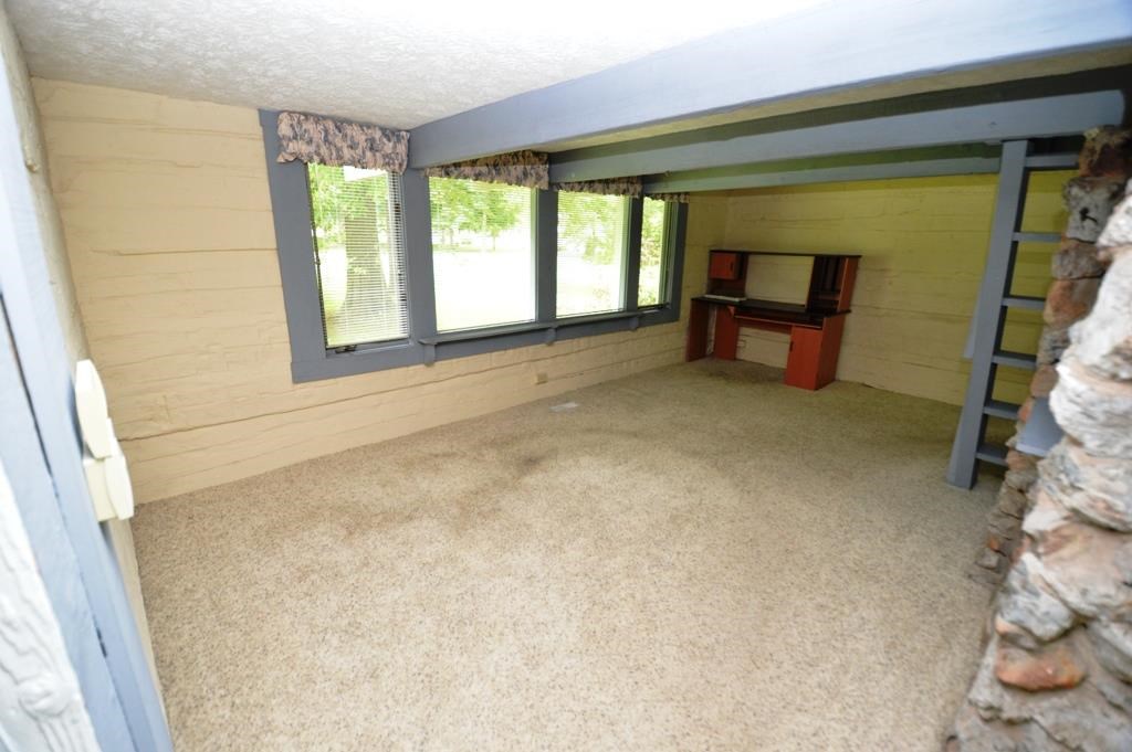 1779 E Hickory Brook Ln, Frankfort, IN 46041 photo 6
