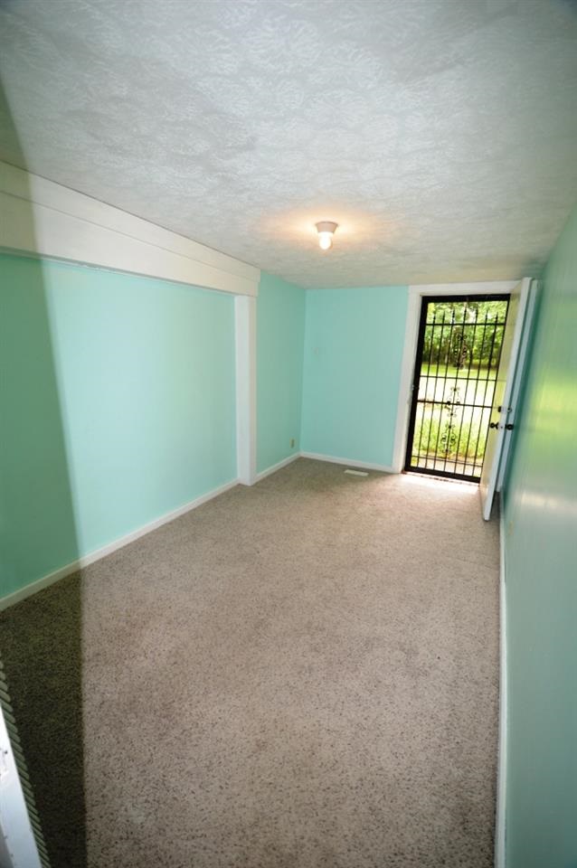 1779 E Hickory Brook Ln, Frankfort, IN 46041 photo 18