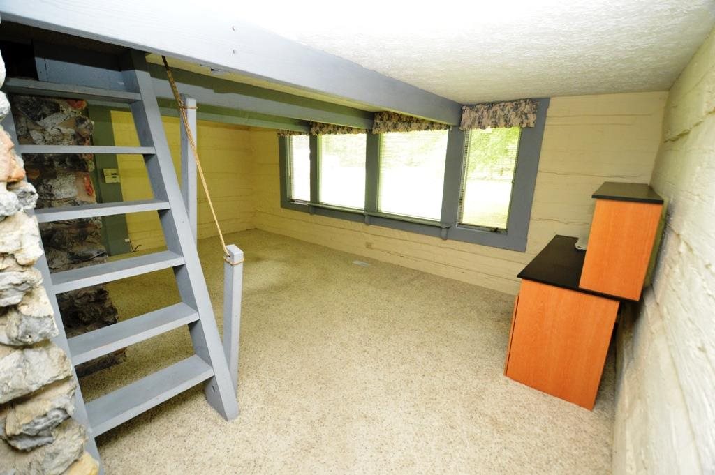 1779 E Hickory Brook Ln, Frankfort, IN 46041 photo 5