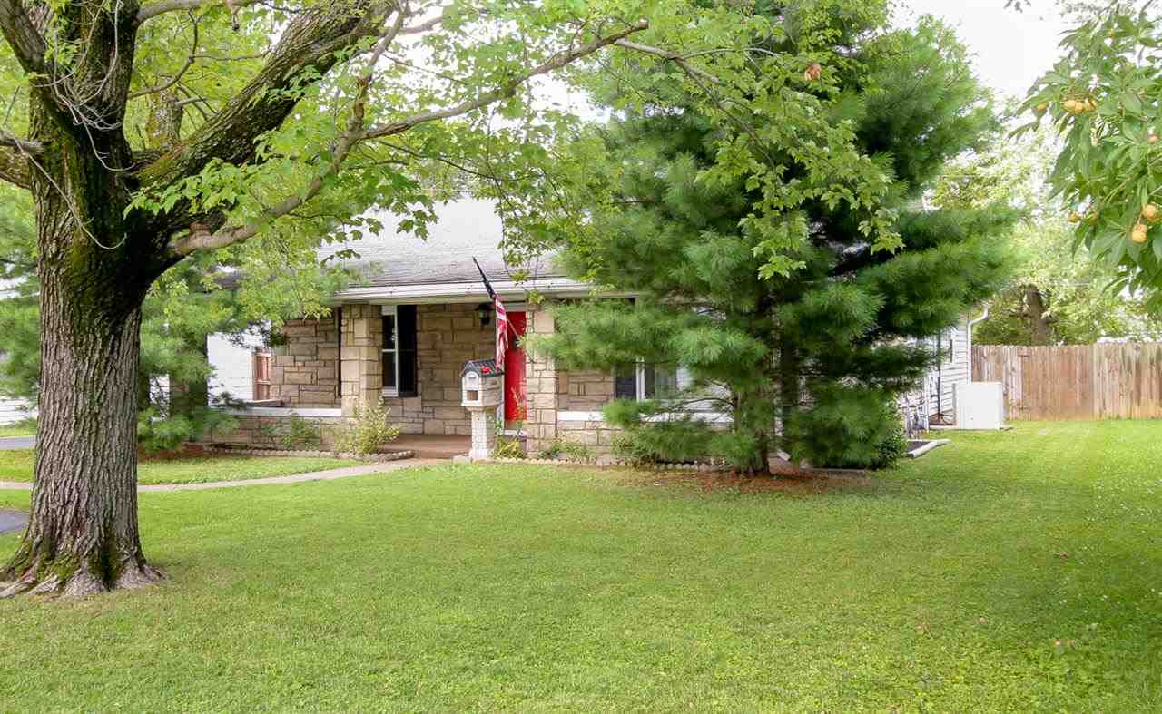 1907 N Weinbach Ave, Evansville, IN 47711 photo 2
