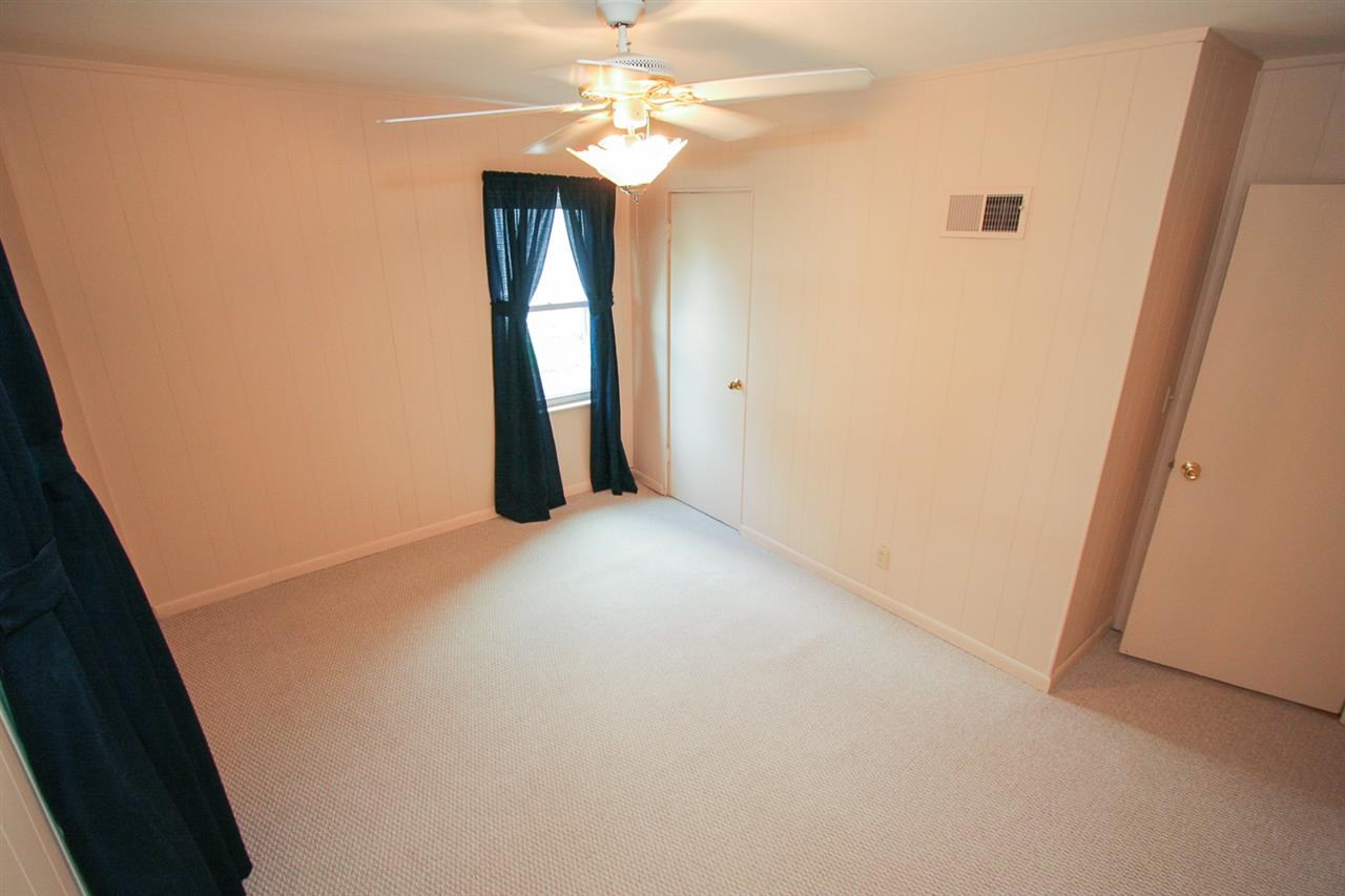 1907 N Weinbach Ave, Evansville, IN 47711 photo 14