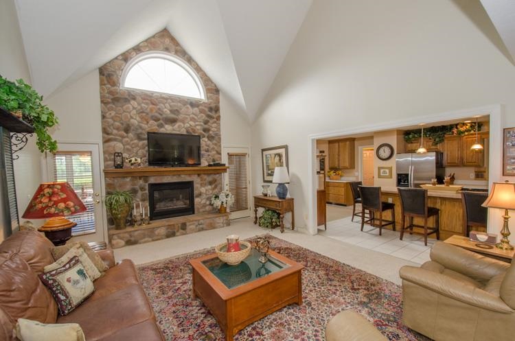 13490 Adams Rd, Granger, IN 46530 photo 8