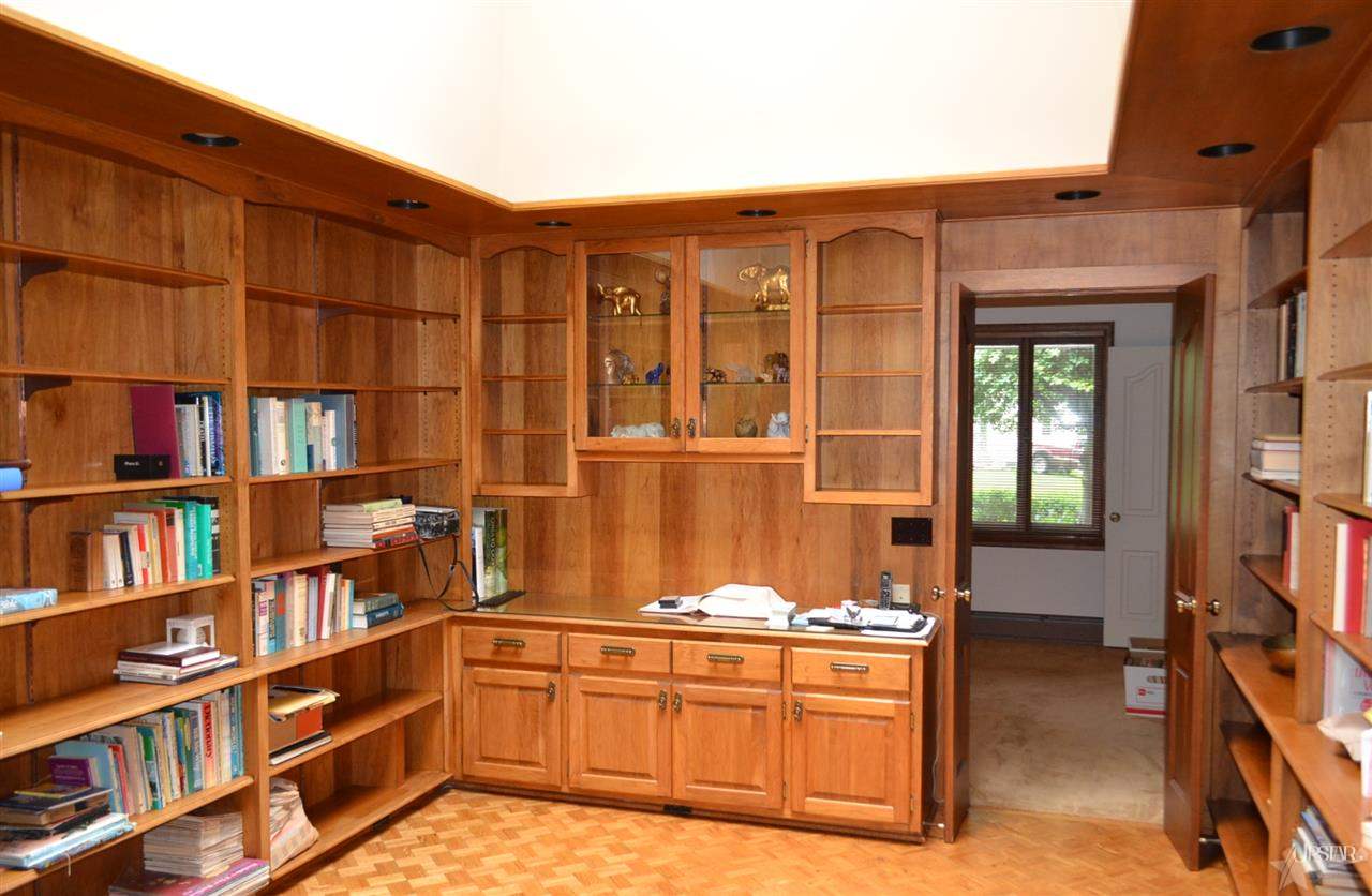 2840 Club Ter, Fort Wayne, IN 46804 photo 15