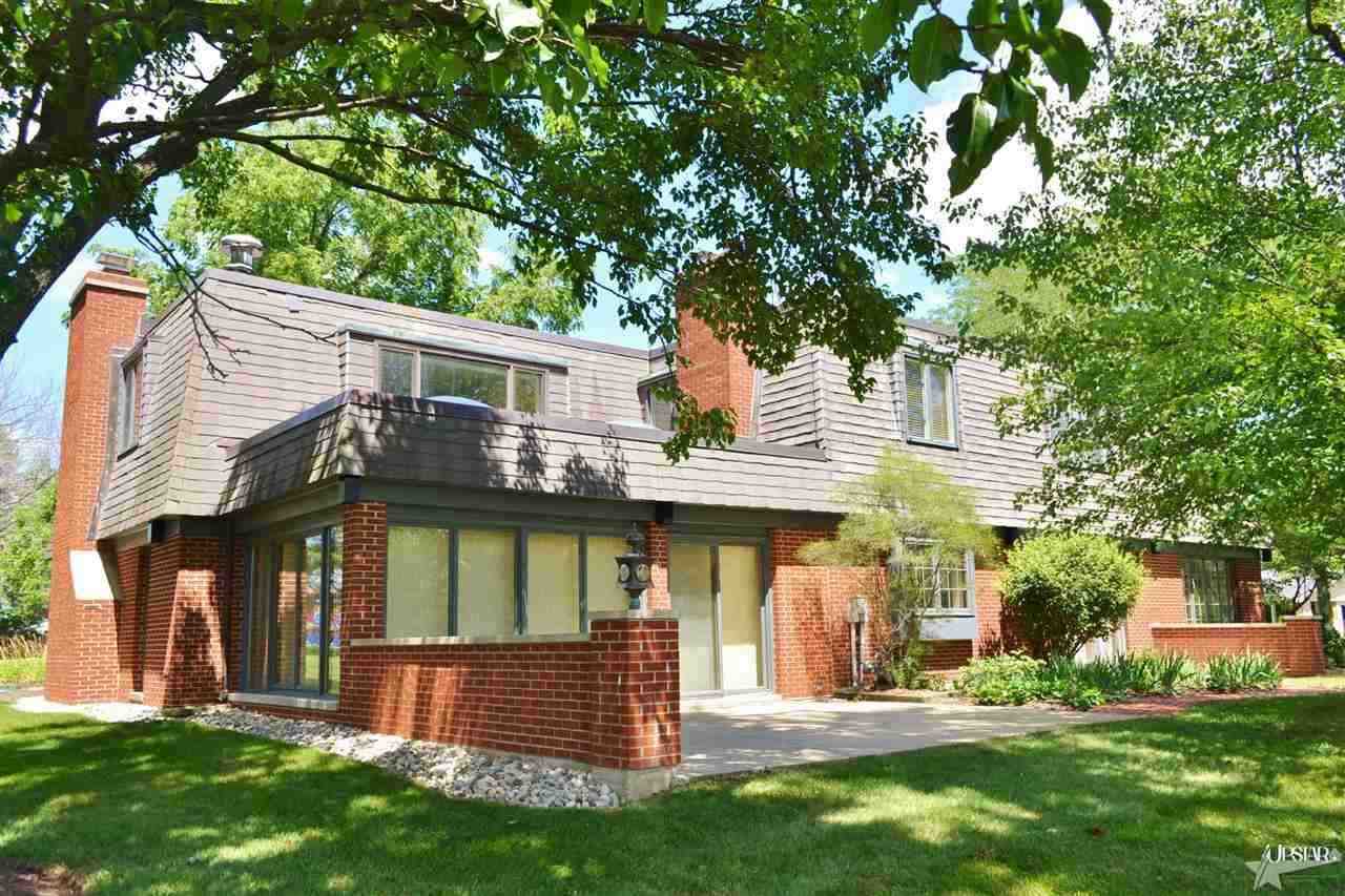 2840 Club Ter, Fort Wayne, IN 46804 photo 3