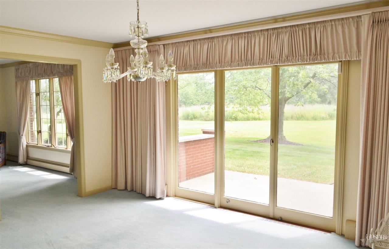 2840 Club Ter, Fort Wayne, IN 46804 photo 9