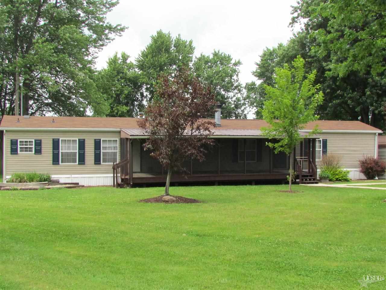 9110 Goshen Rd, Fort Wayne, IN 46818 photo 1