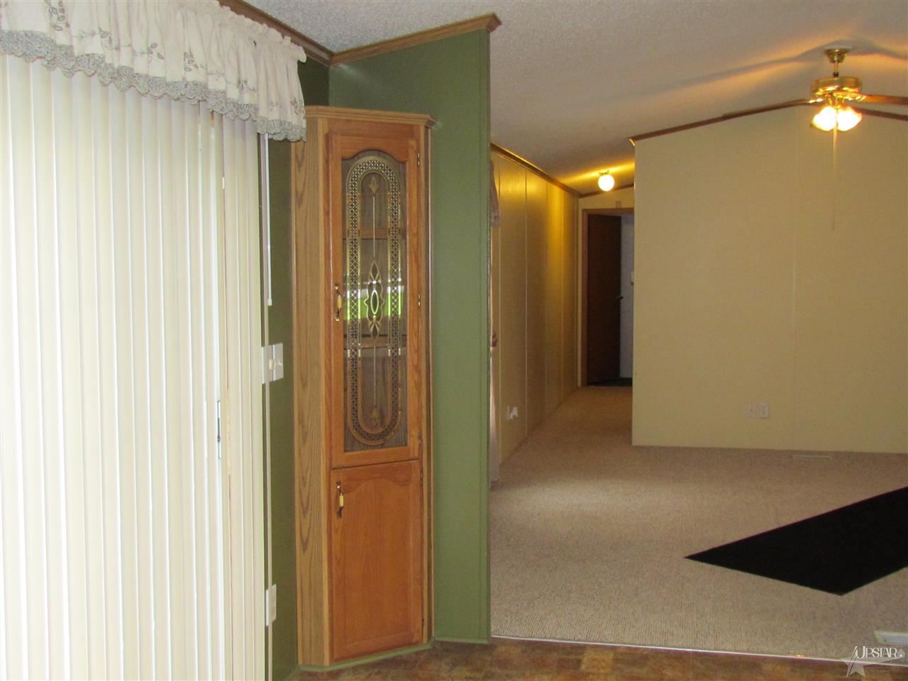 9110 Goshen Rd, Fort Wayne, IN 46818 photo 4