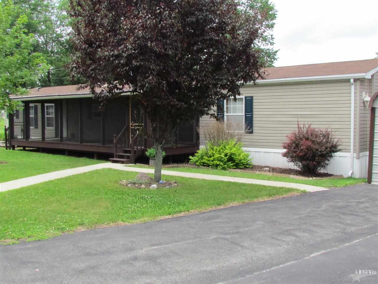 9110 Goshen Rd, Fort Wayne, IN 46818 photo 2