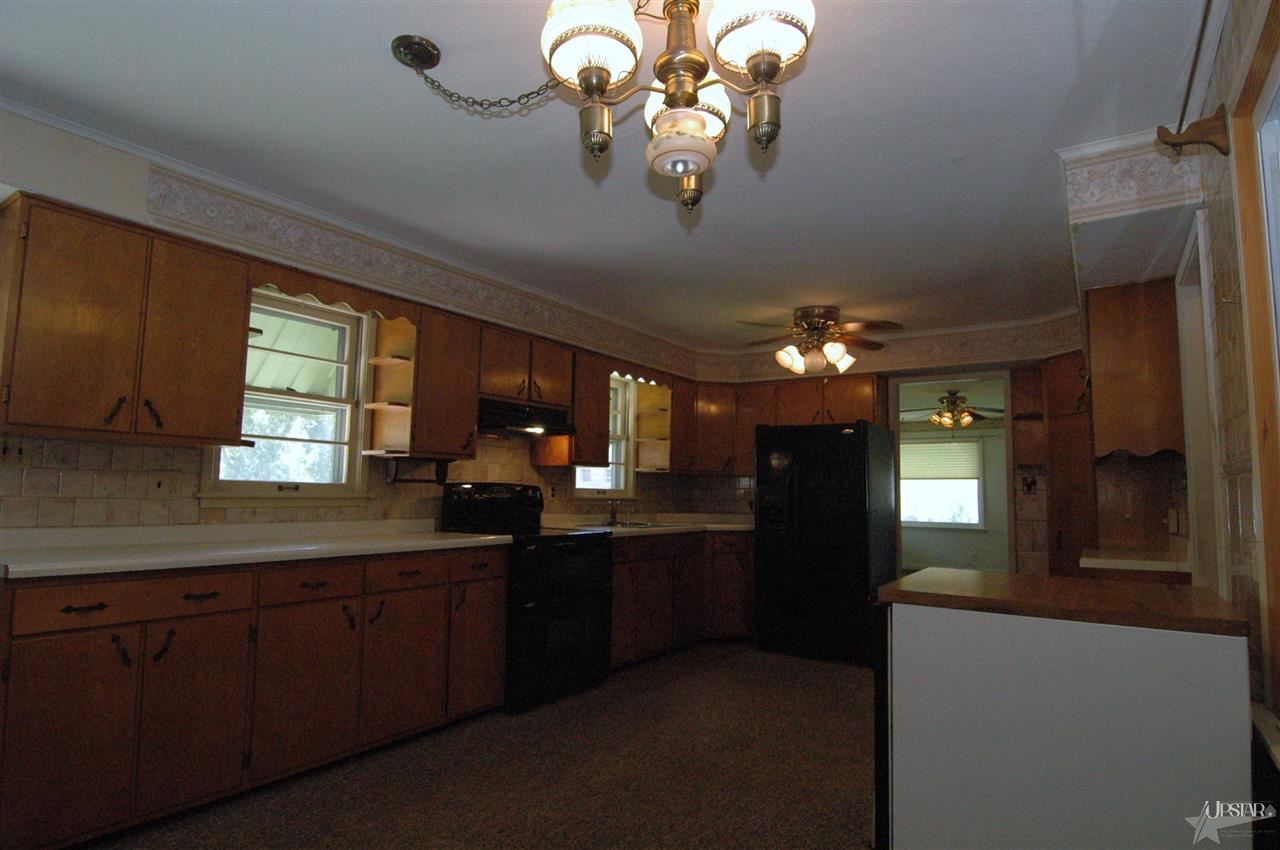 1628 Huffman Blvd, Fort Wayne, IN 46808 photo 3