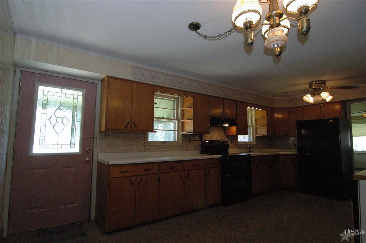 1628 Huffman Blvd, Fort Wayne, IN 46808 photo 4