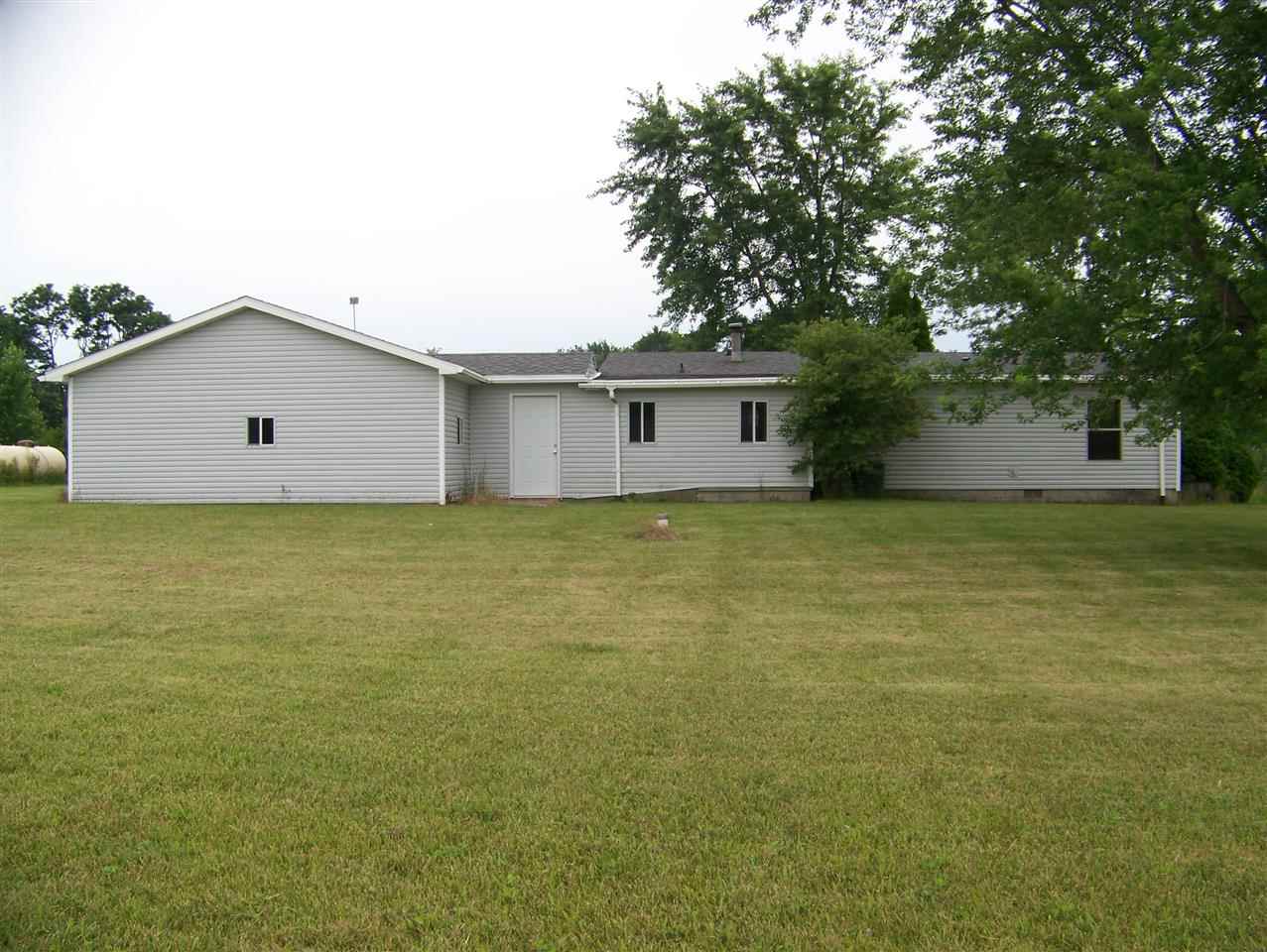 3073 E 200 N, Marion, IN 46952 photo 15