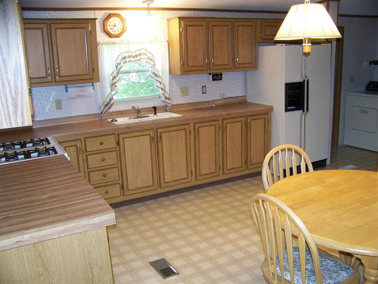 3073 E 200 N, Marion, IN 46952 photo 5