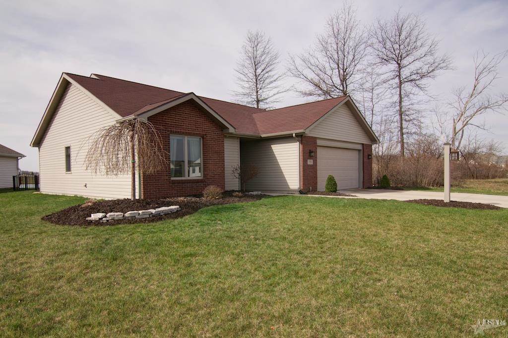 7831 Bowlander Way, Fort Wayne, IN 46835 photo 3