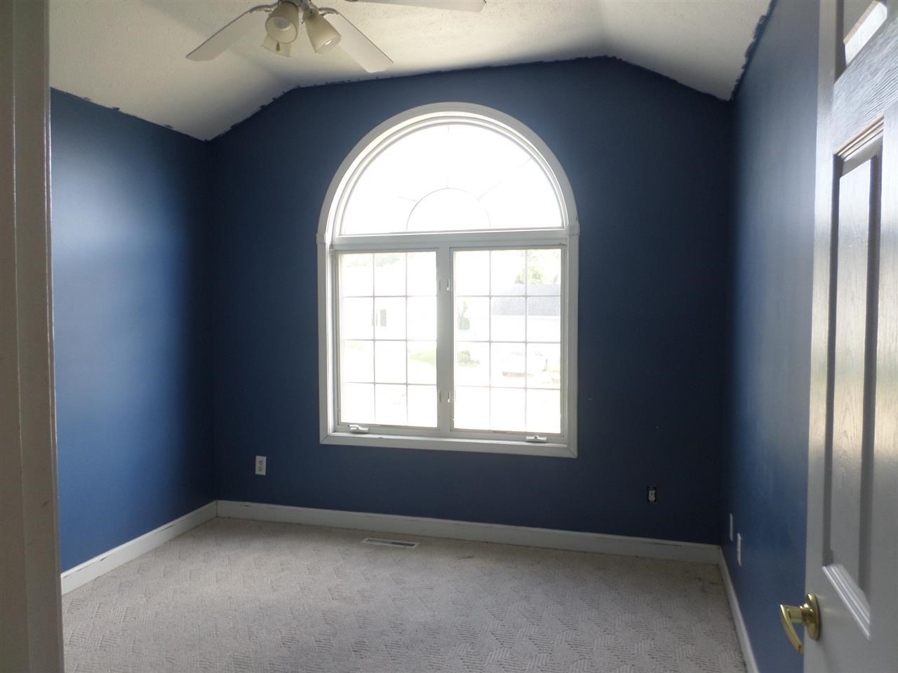 2309 Harwood St, South Bend, IN 46614 photo 12