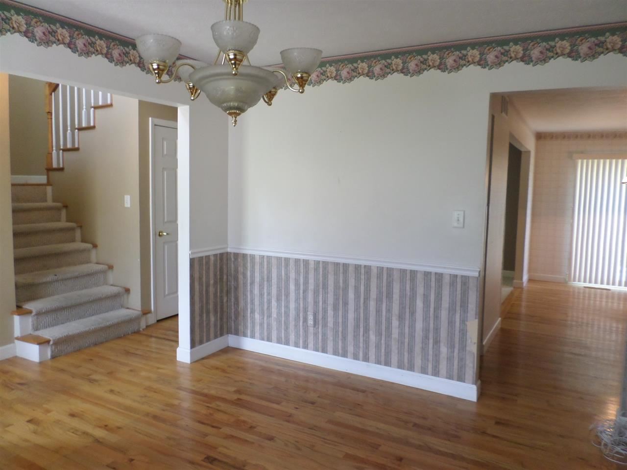 2309 Harwood St, South Bend, IN 46614 photo 3