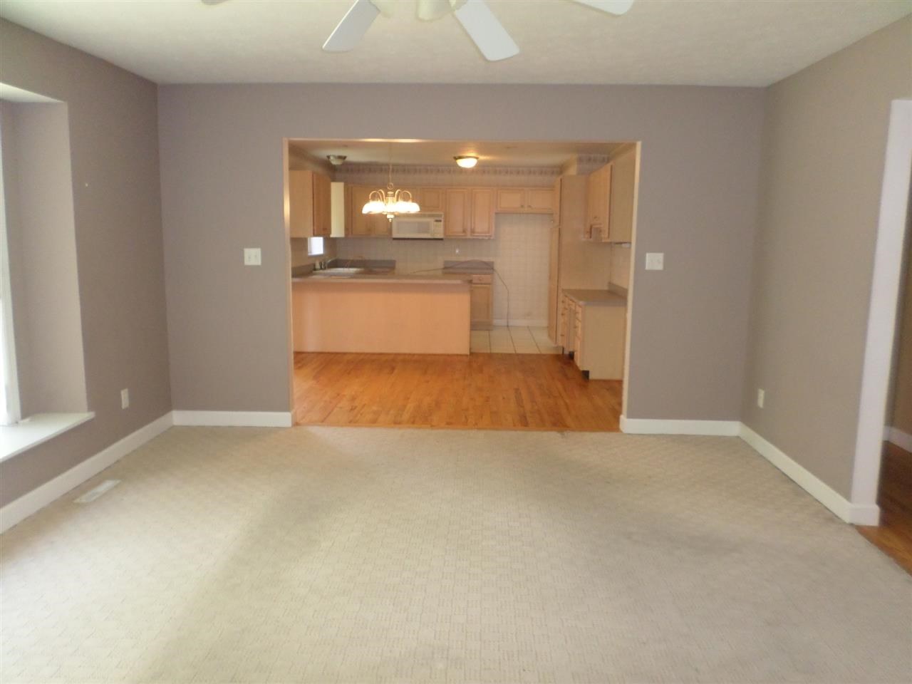 2309 Harwood St, South Bend, IN 46614 photo 5