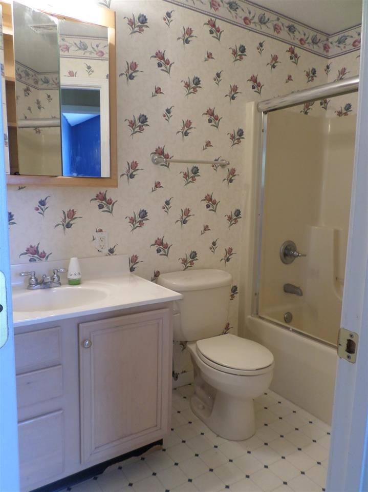 2309 Harwood St, South Bend, IN 46614 photo 14