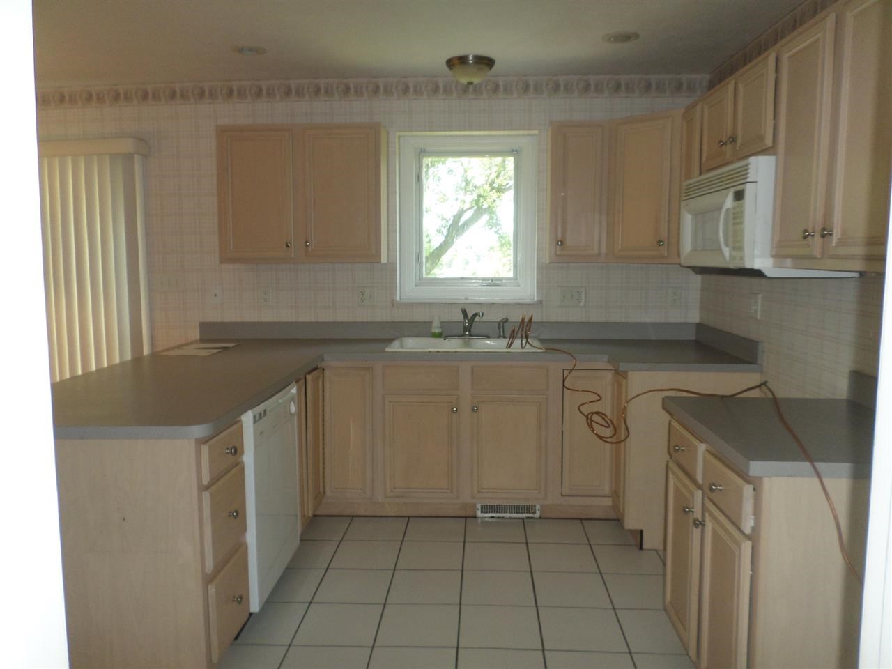 2309 Harwood St, South Bend, IN 46614 photo 7