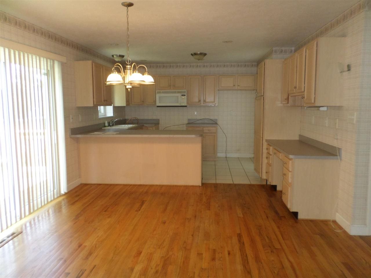 2309 Harwood St, South Bend, IN 46614 photo 6