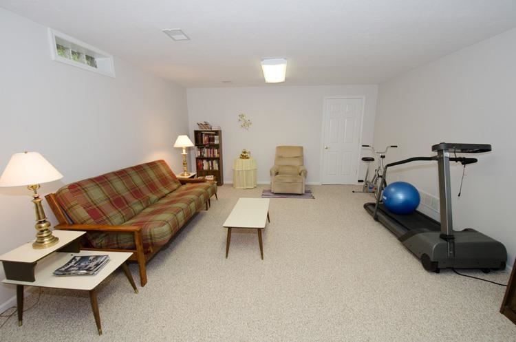 1215 Foxglove Ct, Mishawaka, IN 46545 photo 15