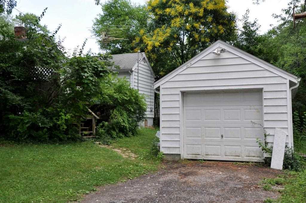 502 E Allen St, Bloomington, IN 47401 photo 3