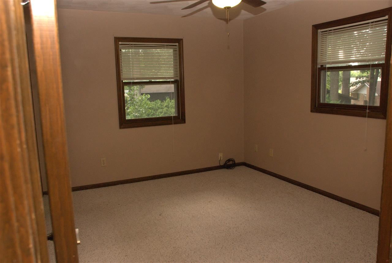 58459 Oakwood Ct, Elkhart, IN 46516 photo 25