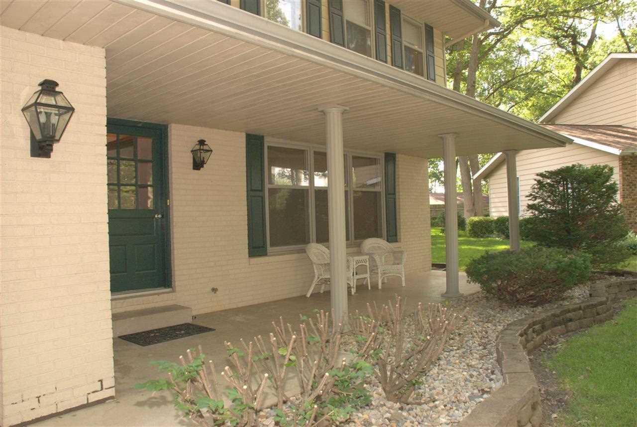 58459 Oakwood Ct, Elkhart, IN 46516 photo 2