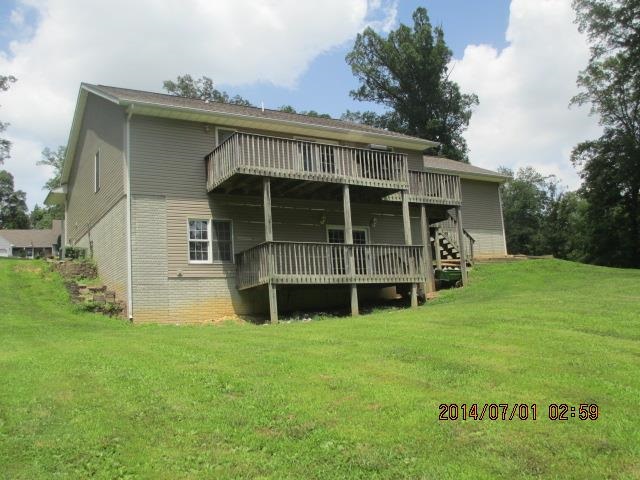 1236 Bellgrade Ave, Loogootee, IN 47553 photo 2