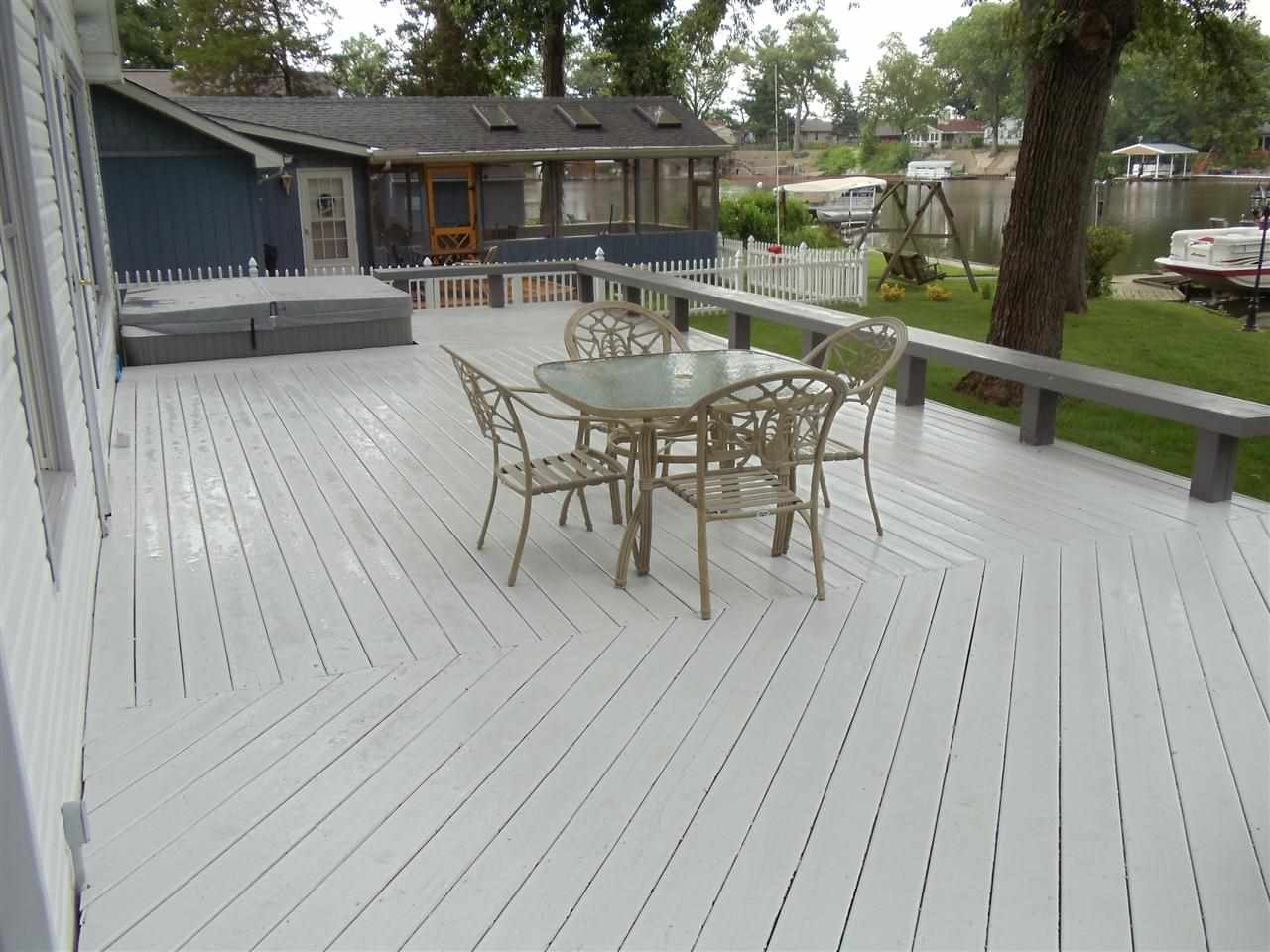 5271 N Stahl Rd, Monticello, IN 47960 photo 3