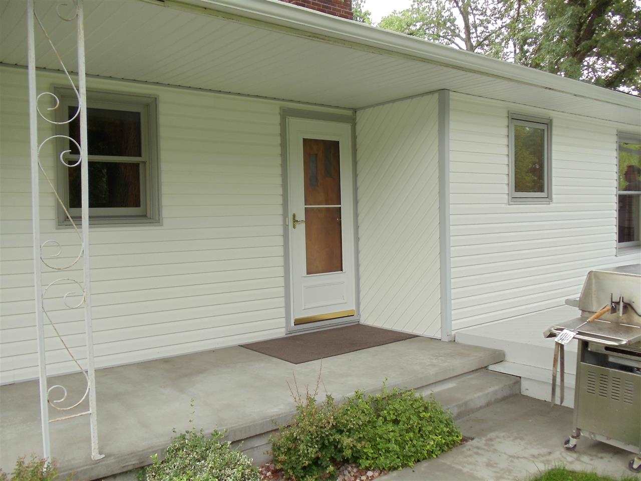 5271 N Stahl Rd, Monticello, IN 47960 photo 14