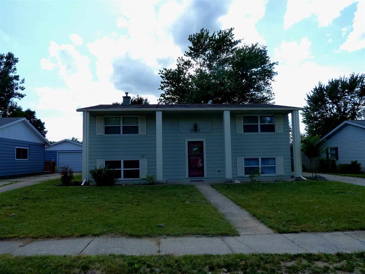 56613 County Road 3, Elkhart, IN 46516 photo 1