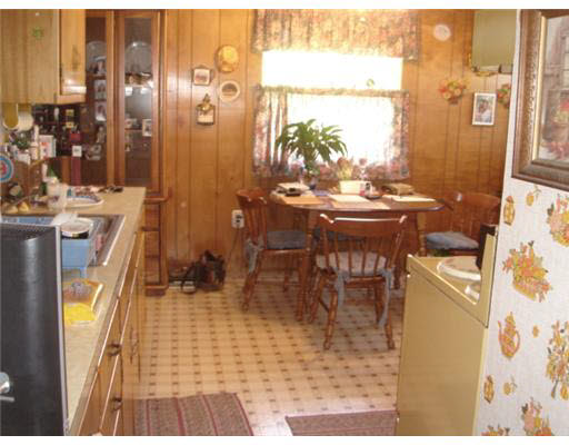 20565 Quarles Rd, Lakeville, IN 46536 photo 7