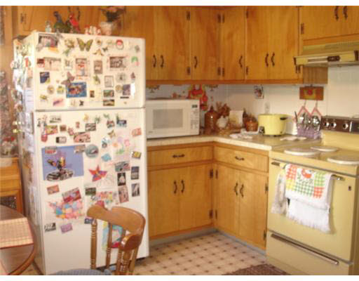 20565 Quarles Rd, Lakeville, IN 46536 photo 6