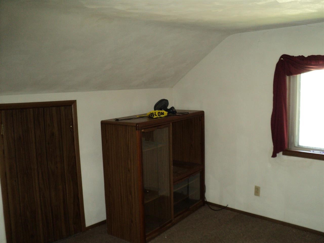 110 N Arch St, Monon, IN 47959 photo 12