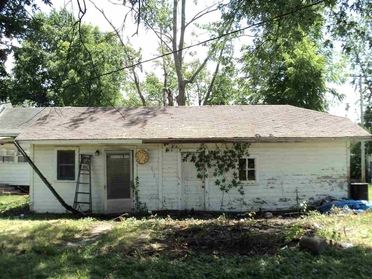 110 N Arch St, Monon, IN 47959 photo 4