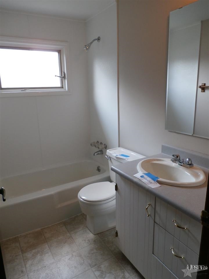 6520 Velmar Dr, Fort Wayne, IN 46835 photo 7