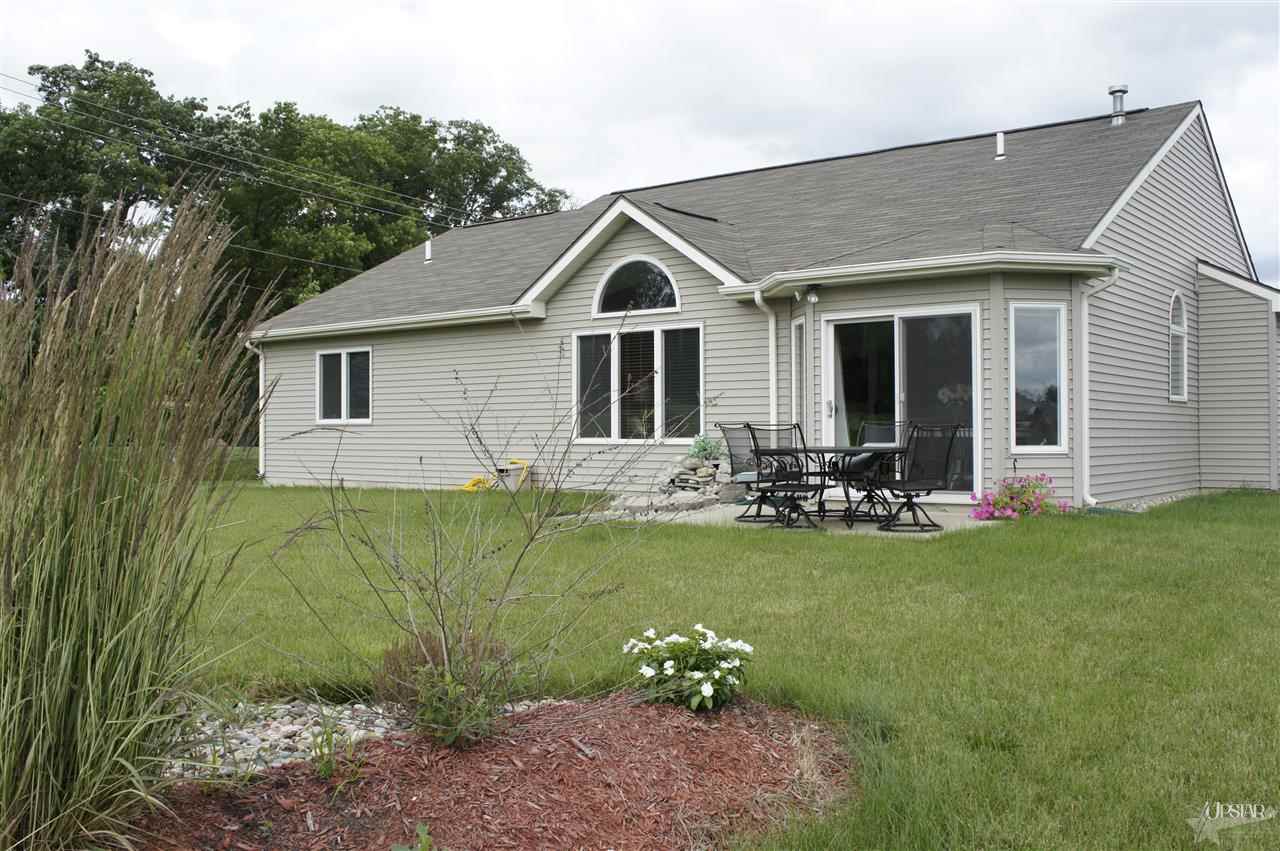 1517 Wescott Dr, Fort Wayne, IN 46818 photo 3