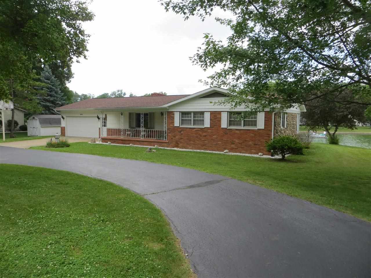 606 N Shore Dr, Kendallville, IN 46755 photo 4