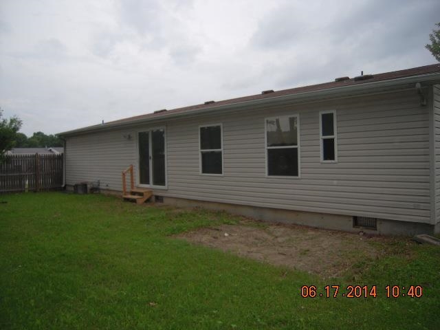53738 Woodsprings Dr, Granger, IN 46530 photo 3