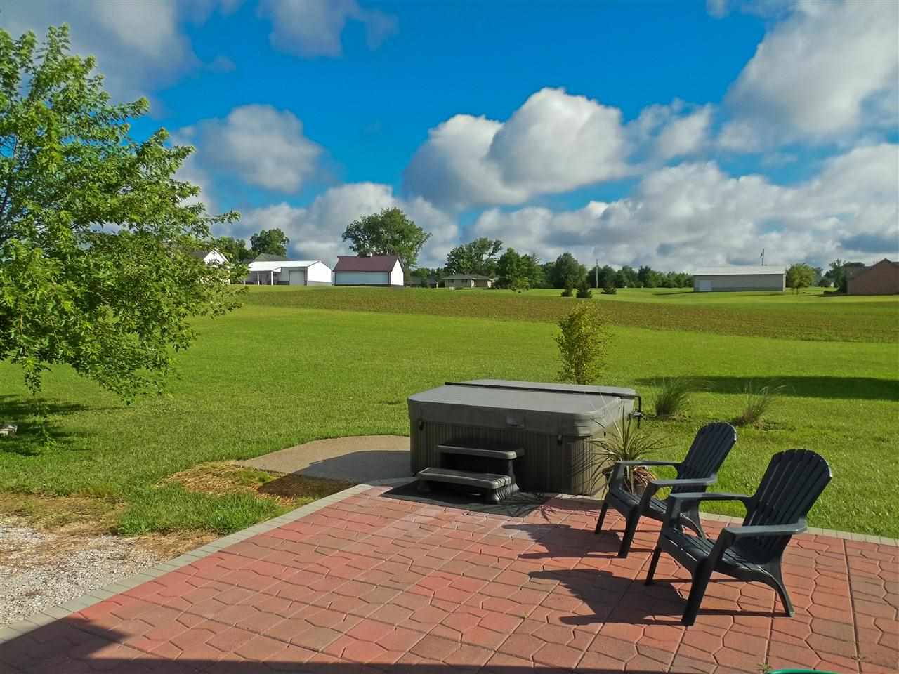 15250 Old Princeton Rd, Evansville, IN 47725 photo 12
