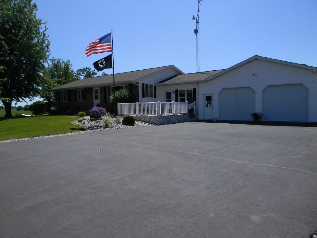 1960 N 325 E, Lagrange, IN 46761 photo 1