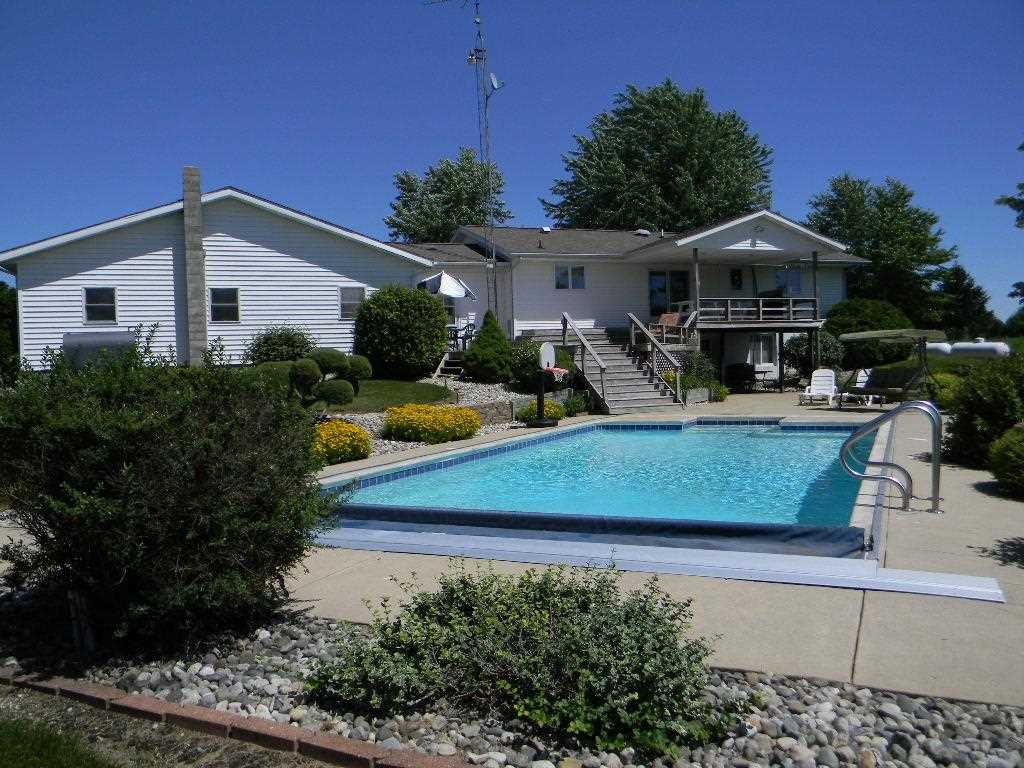 1960 N 325 E, Lagrange, IN 46761 photo 9
