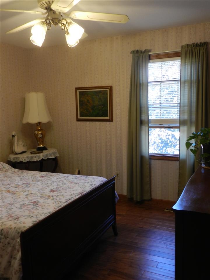 10530 Red Pine Dr, Granger, IN 46530 photo 19