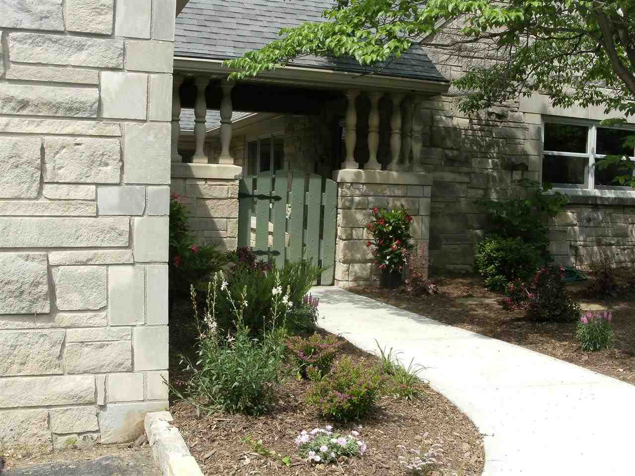 2904 N Ramble Rd W, Bloomington, IN 47408 photo 2