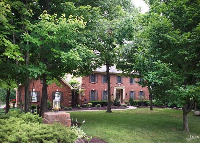 2933 Elmwood Ct, Fort Wayne, IN 46804 photo 1